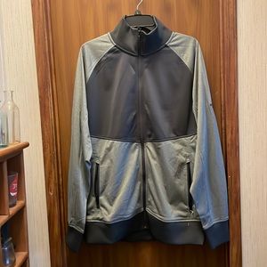 Men's THE NORTH FACE tech fleece jacket. Size L. Color dark gray/light gray